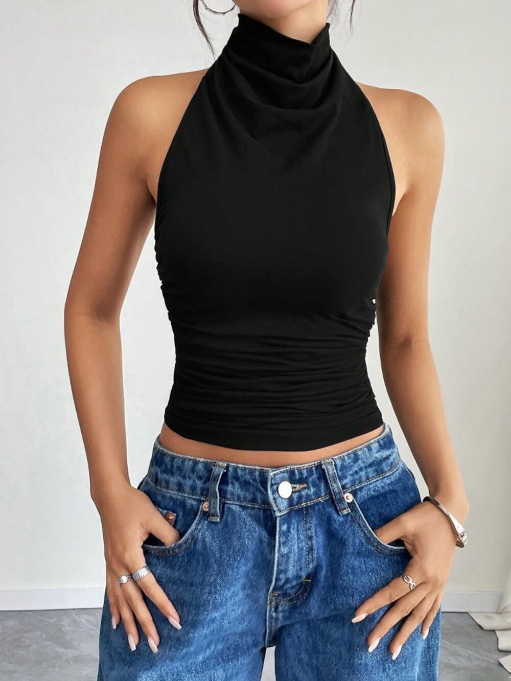 Black Casual Women's Minimalist Halter Neck Tank Top